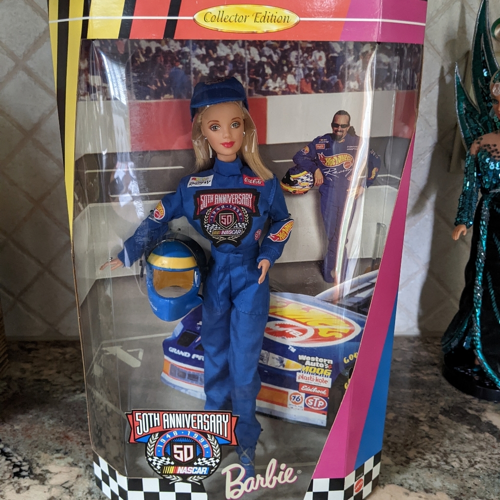 VTG 1998 NIB Barbie NASCAR 50th Anniversary